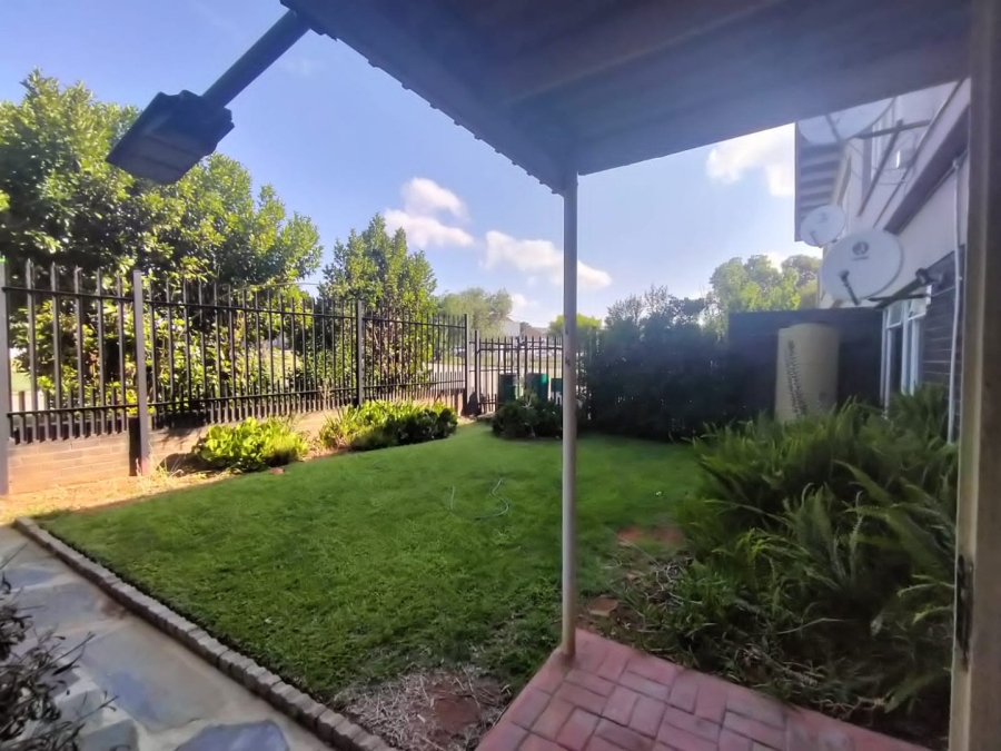 2 Bedroom Property for Sale in Adamayview North West